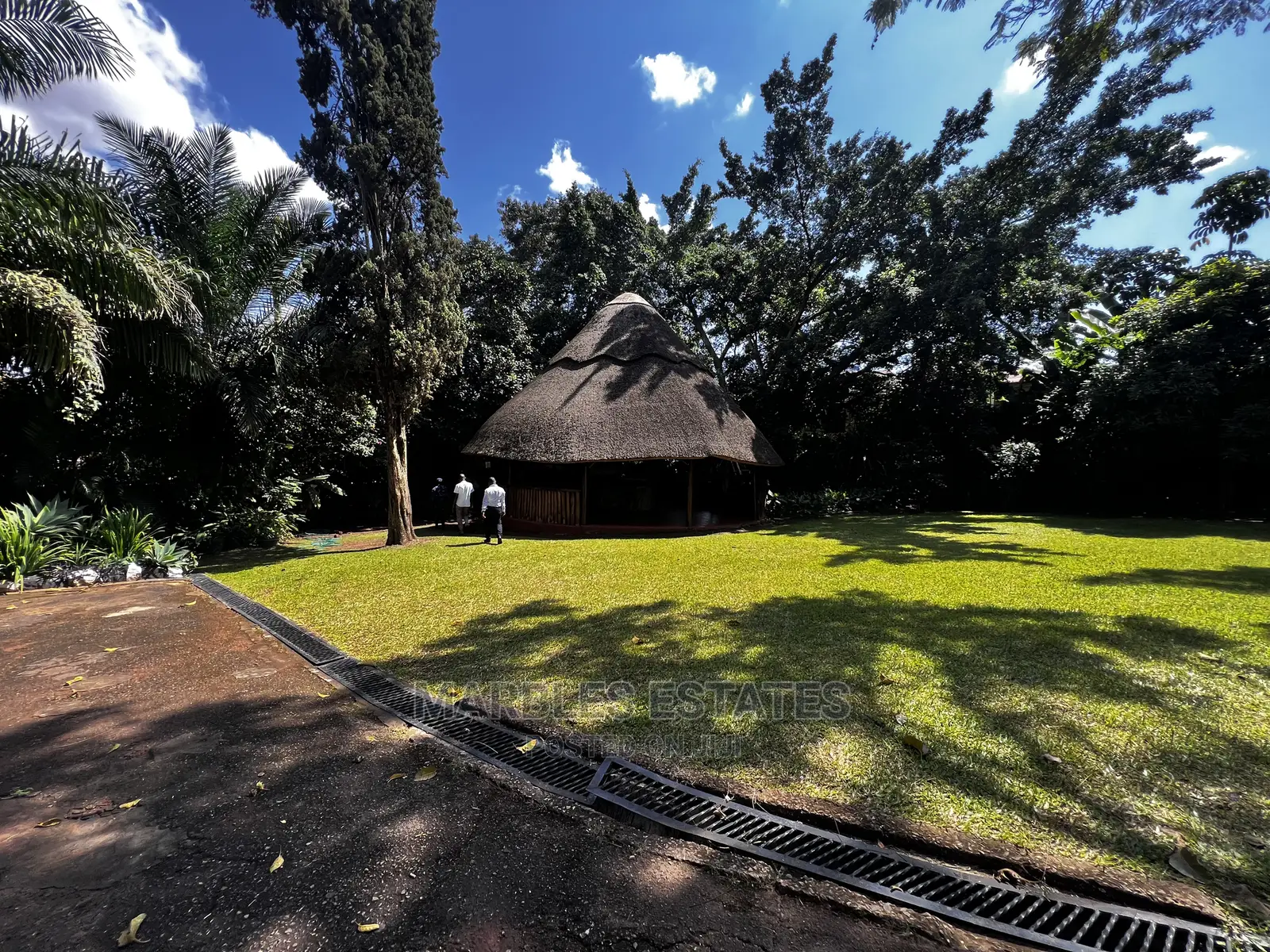 8bdrm Mansion in Nakasero, Central Division for sale