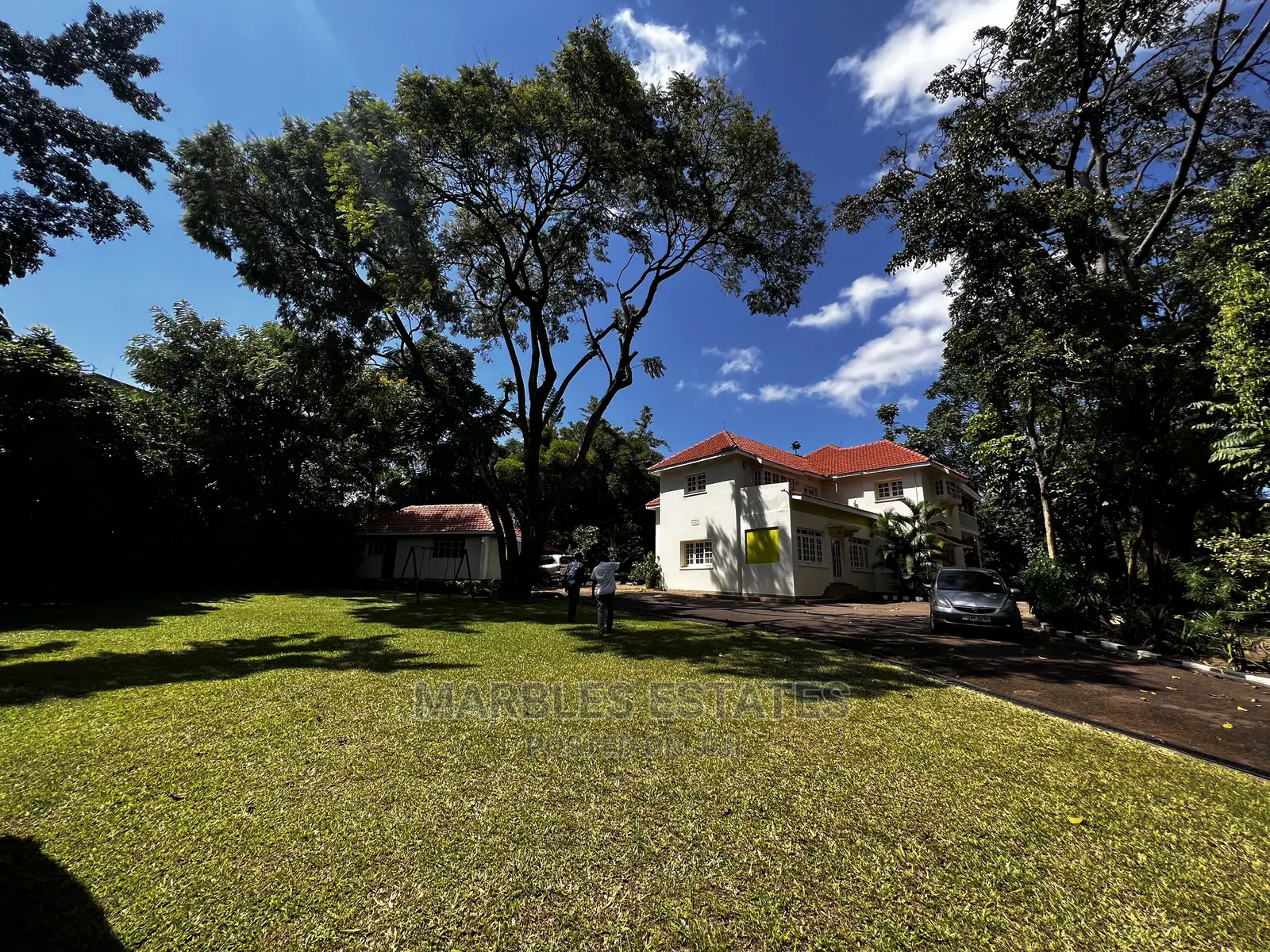8bdrm Mansion in Nakasero, Central Division for sale