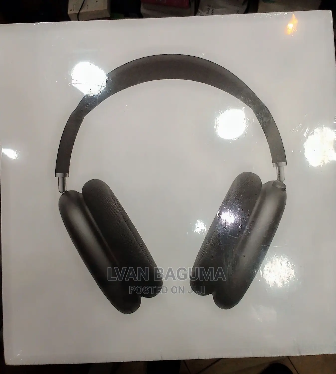 Apple Airpod Max Headphones