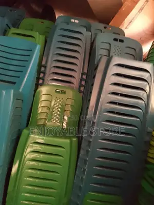 Plastic Chairs Armless