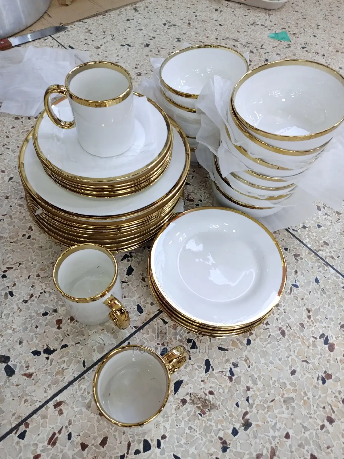 Dinner Set of 24pcs