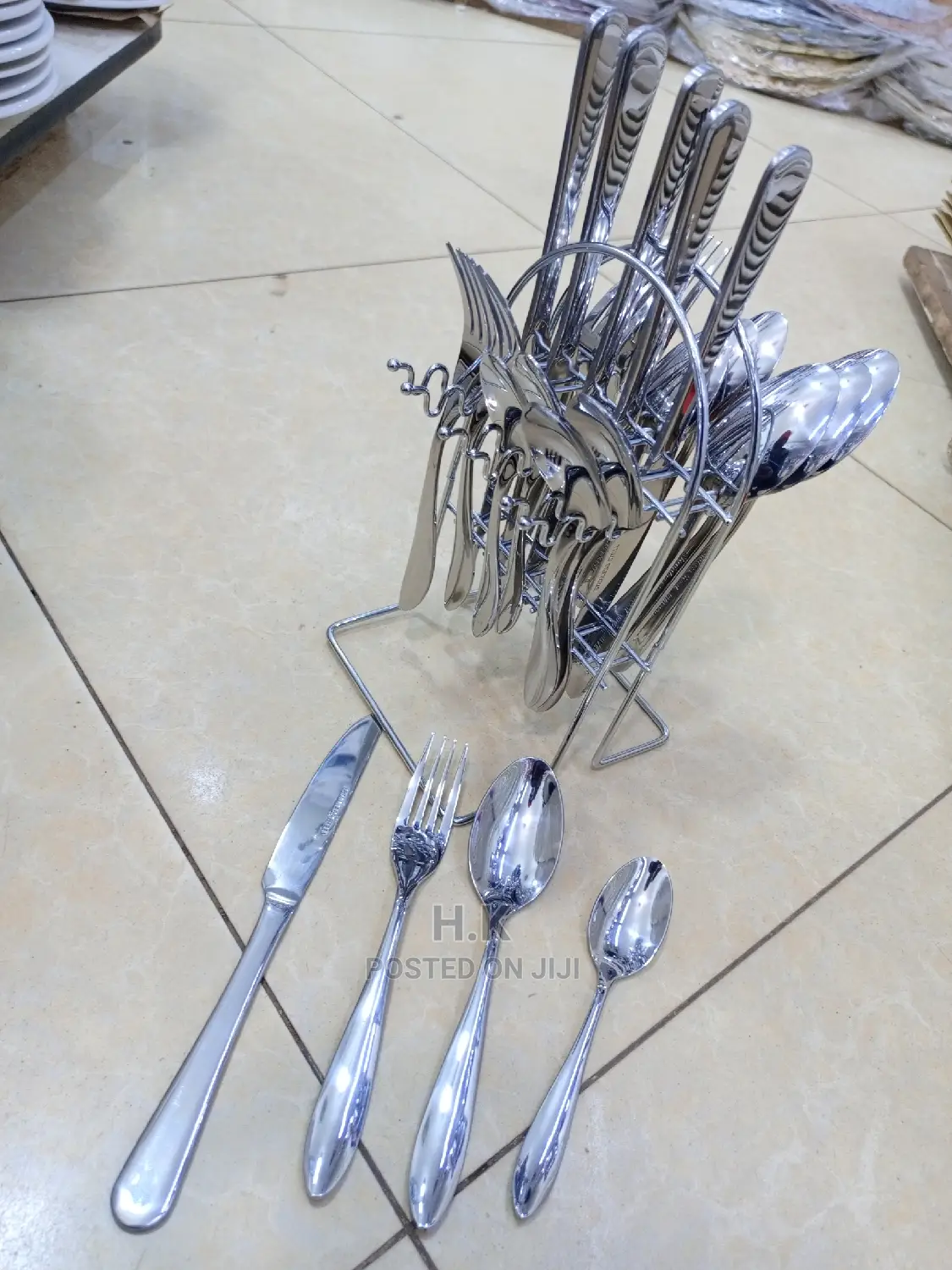 Cutlery Set of 25pcs