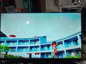 32 Inches Sumsung Digital TVS