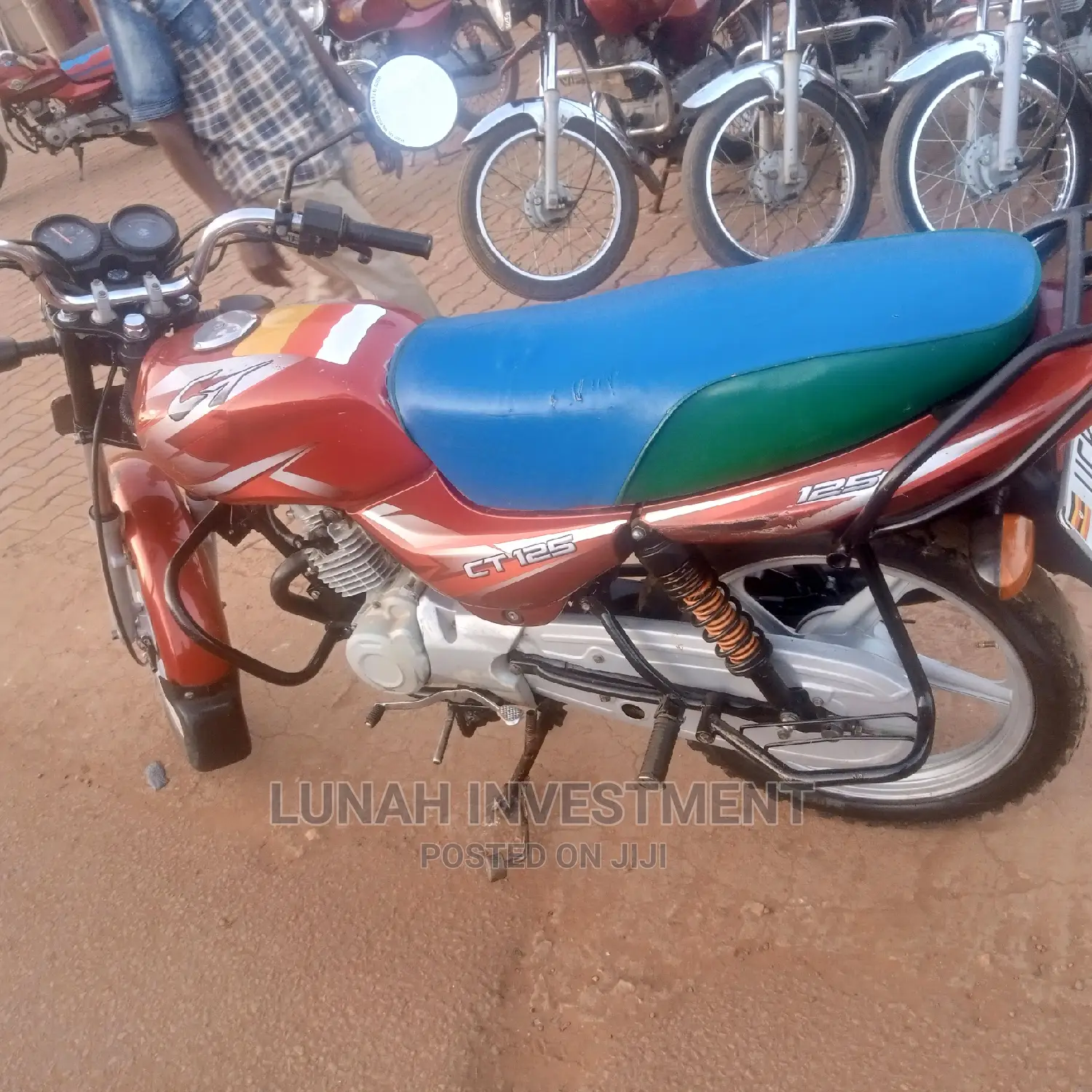 Bajaj CT 110X 2022 Red