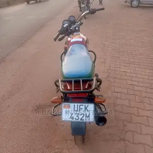 Bajaj CT 110X 2022 Red