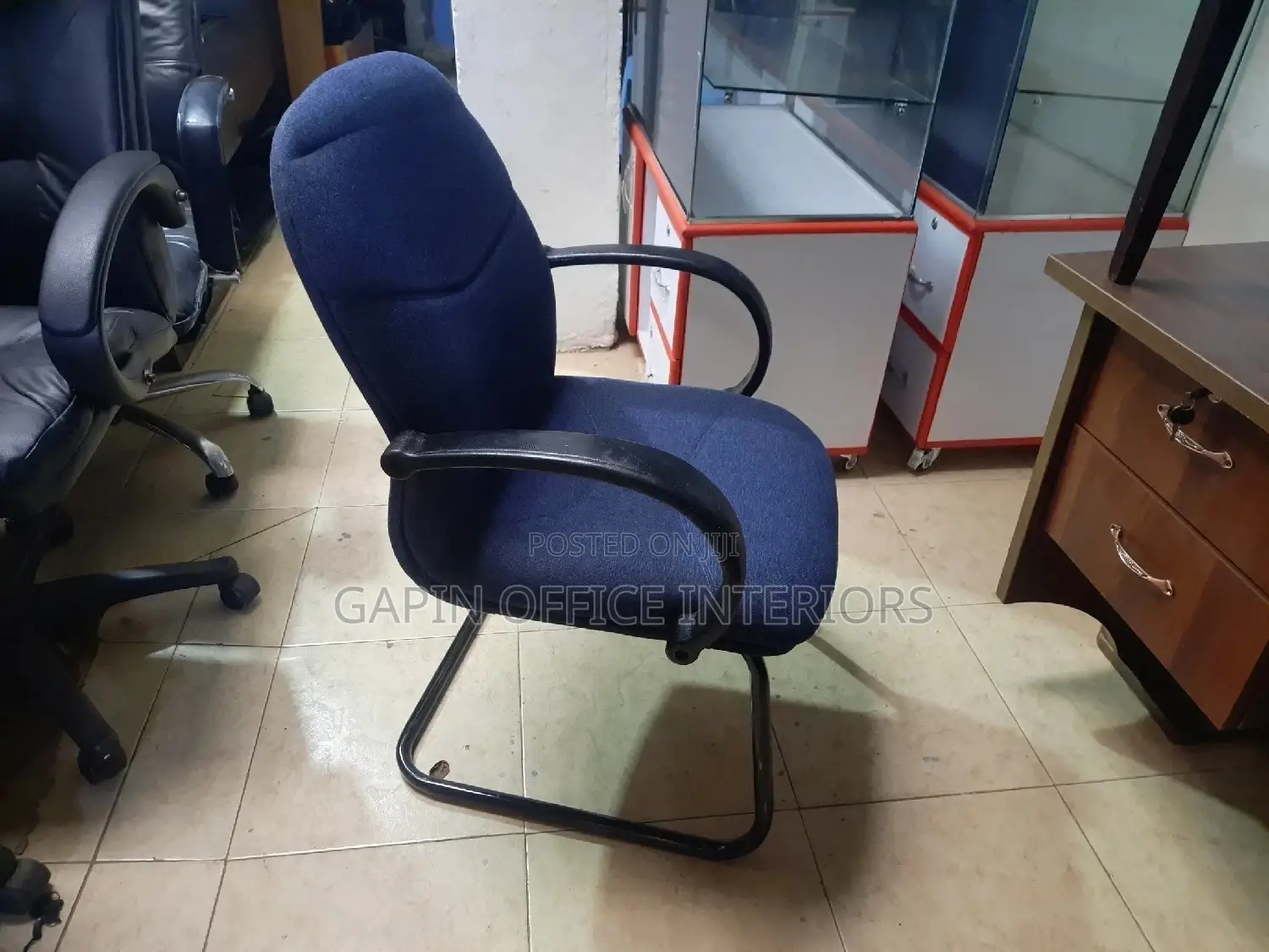 Visitors Blue Office Chair