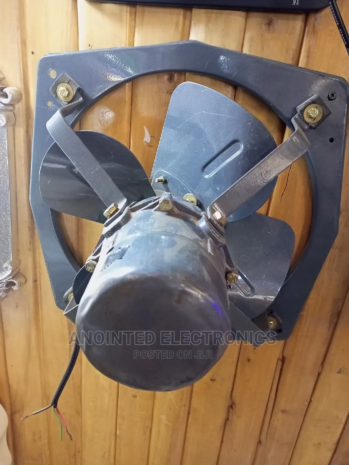 Heavy Duty Extractor Fans 12" 90w