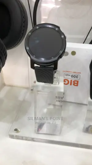 Moto Watch 100