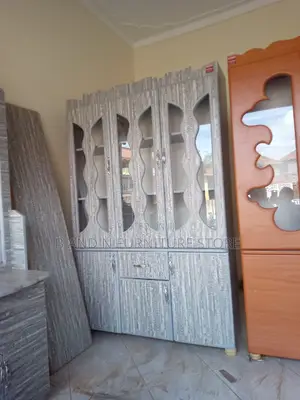 Side Board 6fts by 6fts From Hongai Board