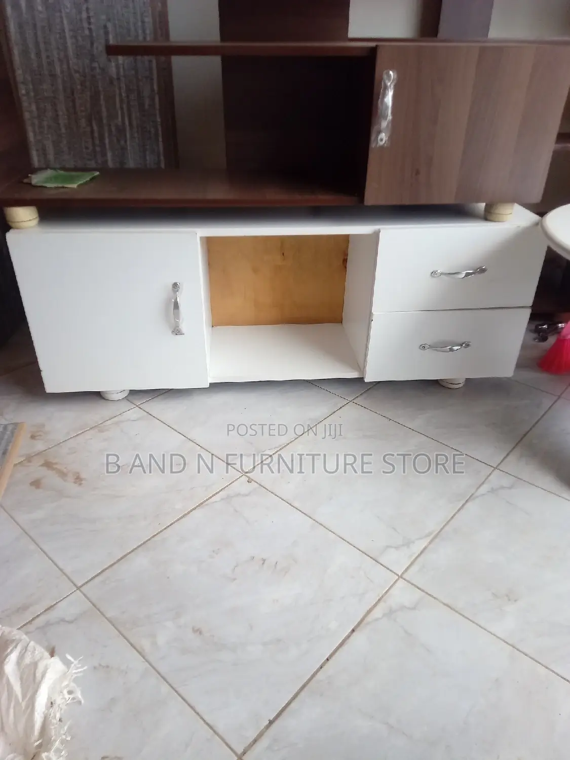 TV Stand With Golden Handles 2 by 4fts