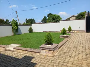 Furnished 4bdrm House in Kira for sale