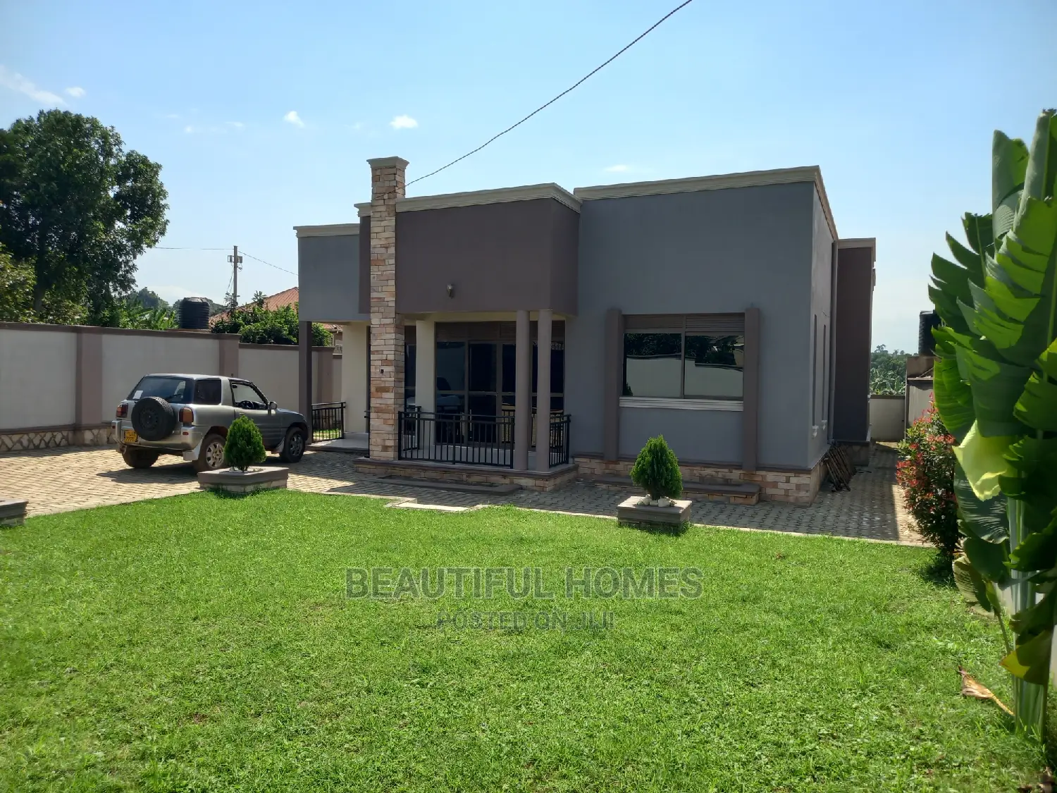 Furnished 4bdrm House in Kira for sale