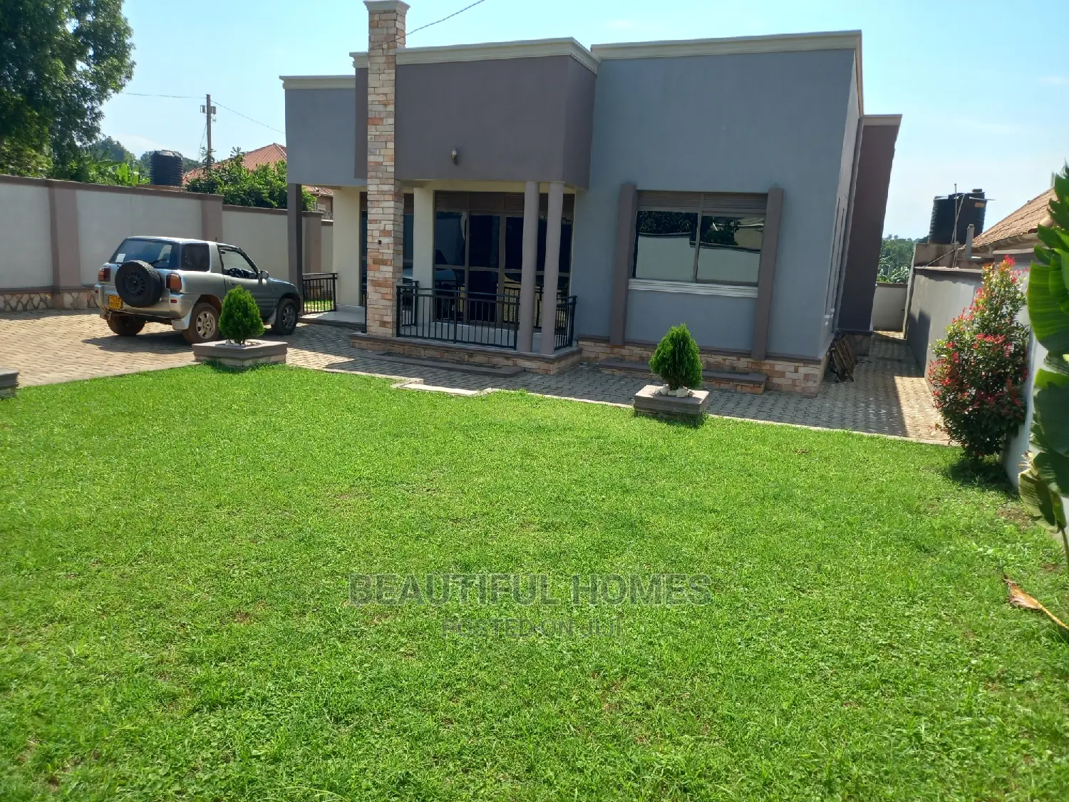 Furnished 4bdrm House in Kira for sale