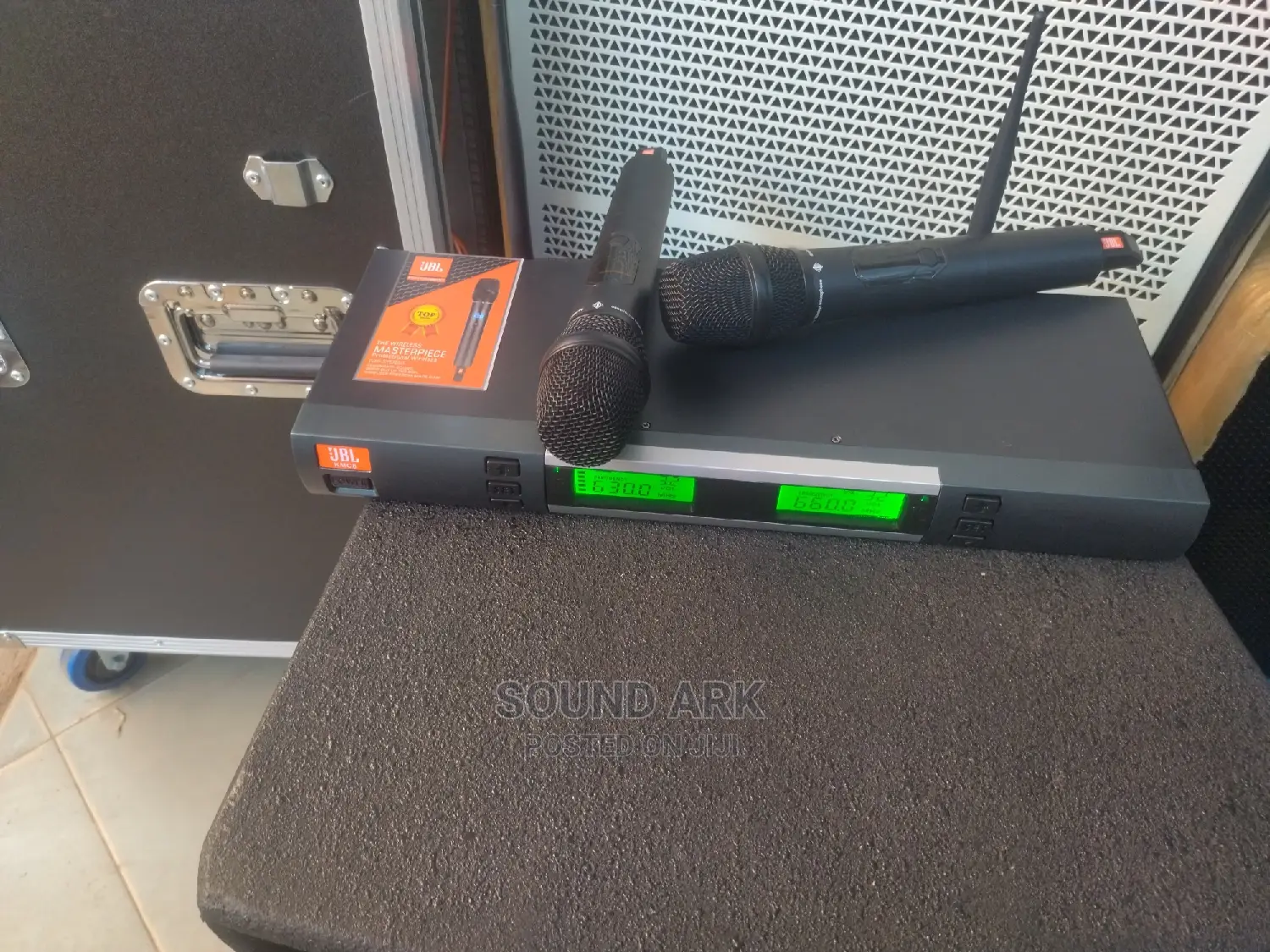 JBL Wireless Microphone