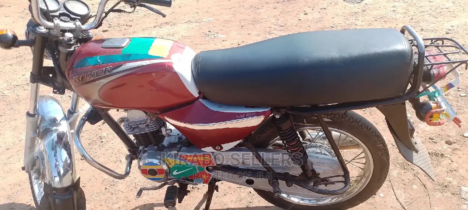 Bajaj RE 2018 Gold