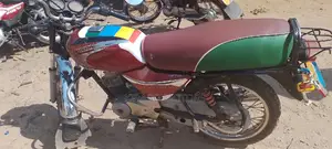 Bajaj Avenger 160 Street 2018 Orange