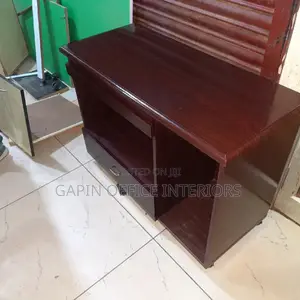 Simple Office Table