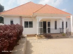 4bdrm Bungalow in Fs Properties Ltd, Central Division for sale