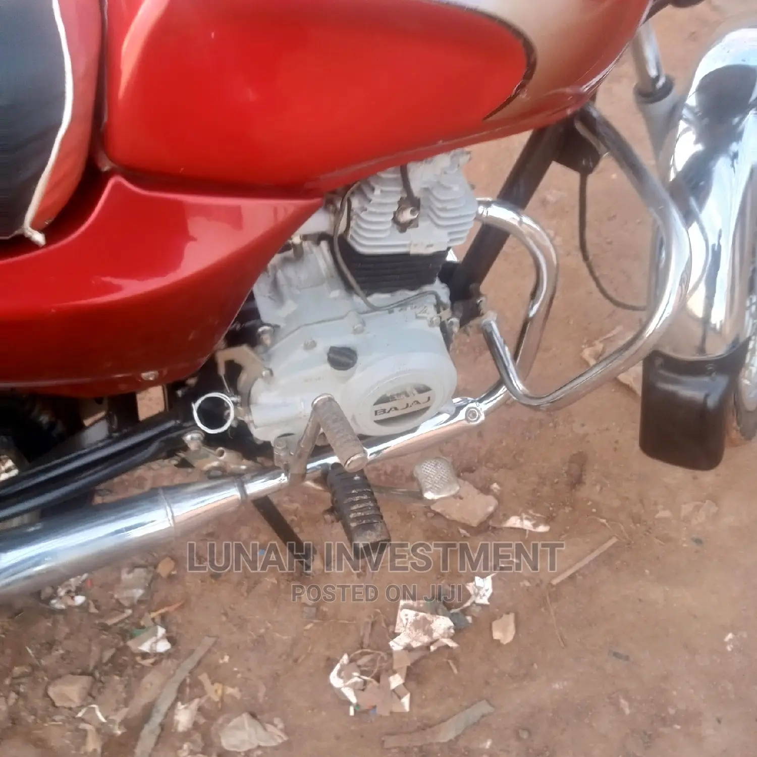 Bajaj Boxer 100 2022 Red