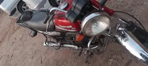 New Hunter Bobber 350cc 2023 Gold