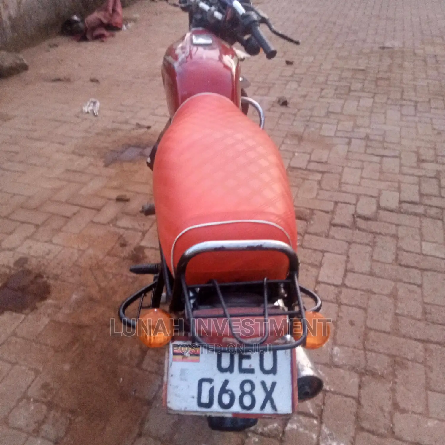 Bajaj Boxer 100 2020 Red