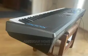 Yamaha MODX8, 88-Key Electronic Workstation Synthesizer Pian
