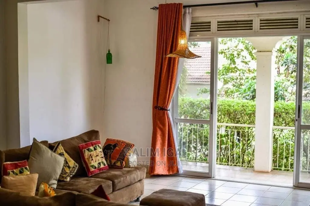 Furnished 2bdrm Chalet in Kololo Property, Central Division for rent
