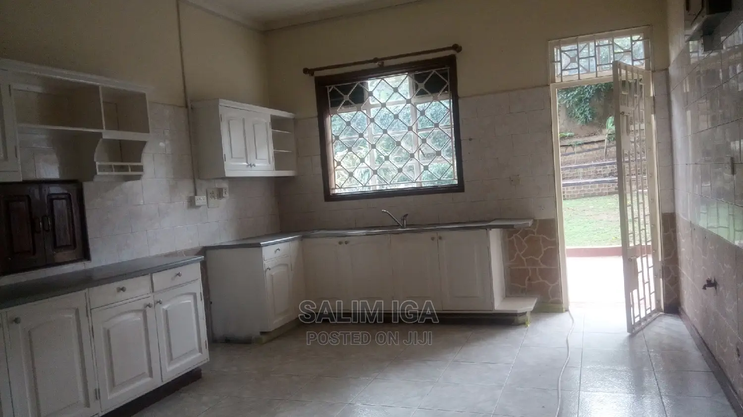 4bdrm Duplex in Kololo Property, Central Division for rent
