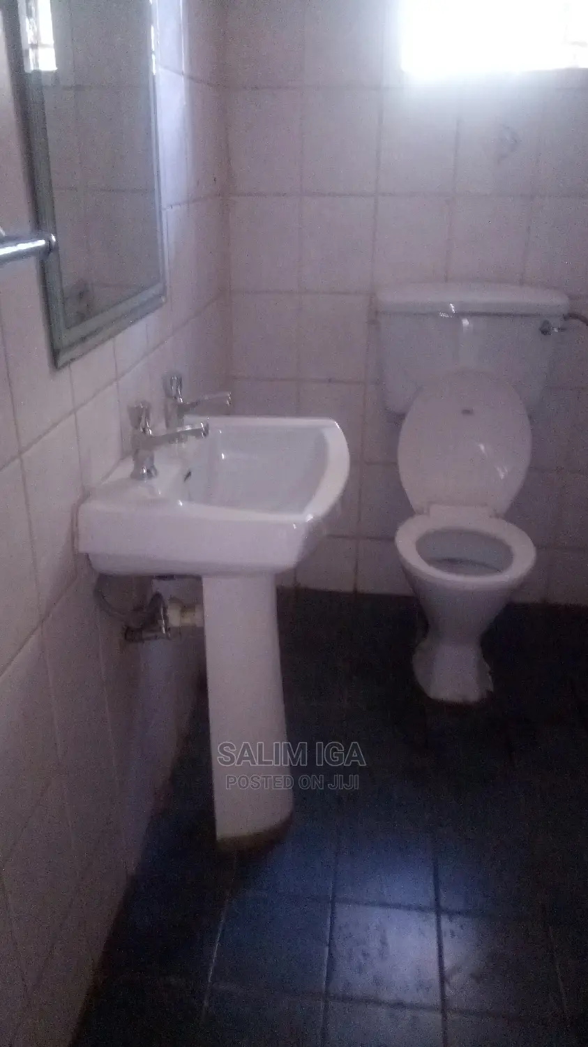 4bdrm Duplex in Kololo Property, Central Division for rent