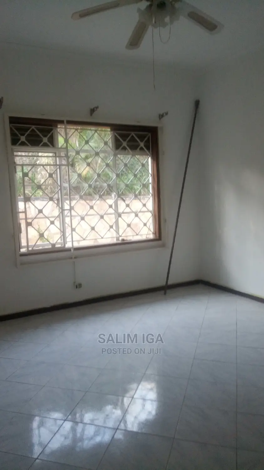 4bdrm Duplex in Kololo Property, Central Division for rent