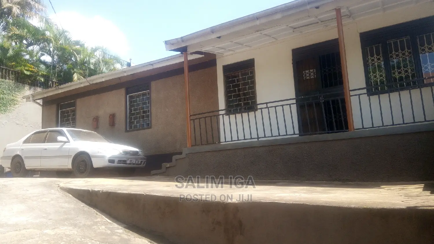 4bdrm Bungalow in Kololo Property, Central Division for rent