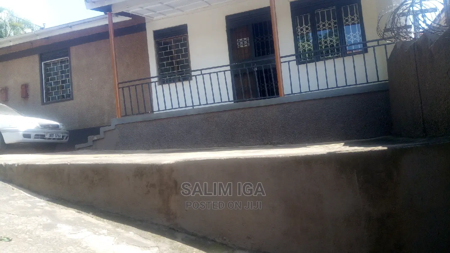 4bdrm Bungalow in Kololo Property, Central Division for rent
