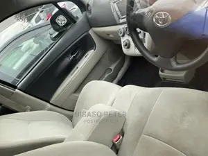 Toyota Passo Sette 1.5 AWD 2010 Black