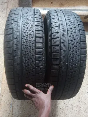 225/65r17 Pirelli