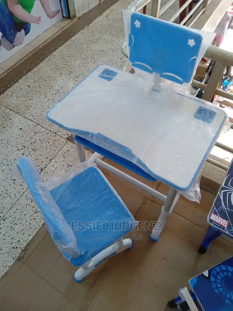 Kids Study Chair and Table