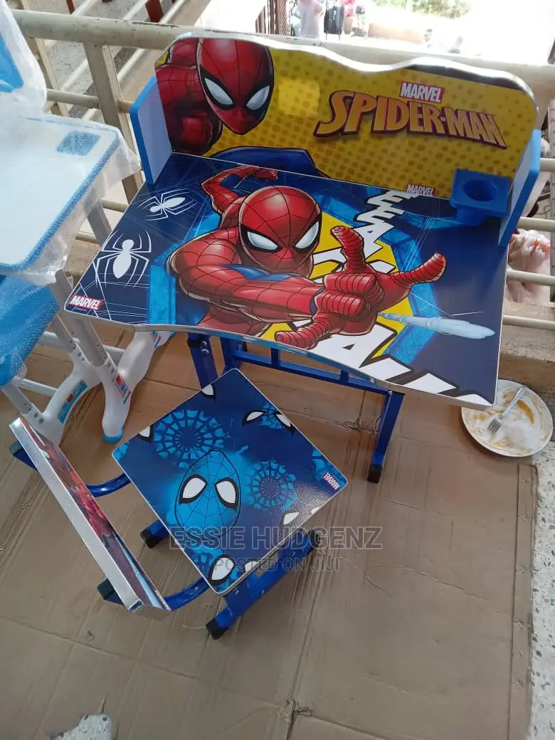 Kids Study Chair and Table