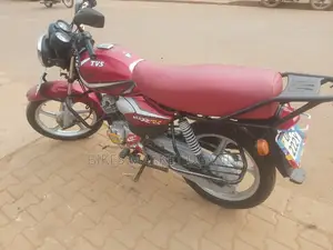 TVS HLX 125 2019 Red