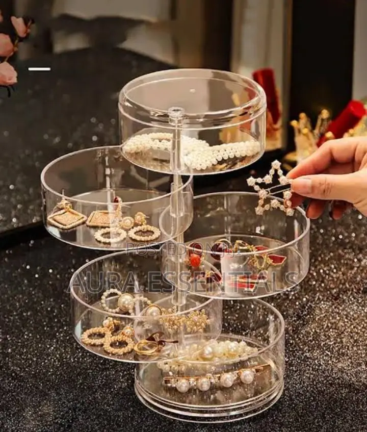 360 Degrees Rotating Jewelry Box
