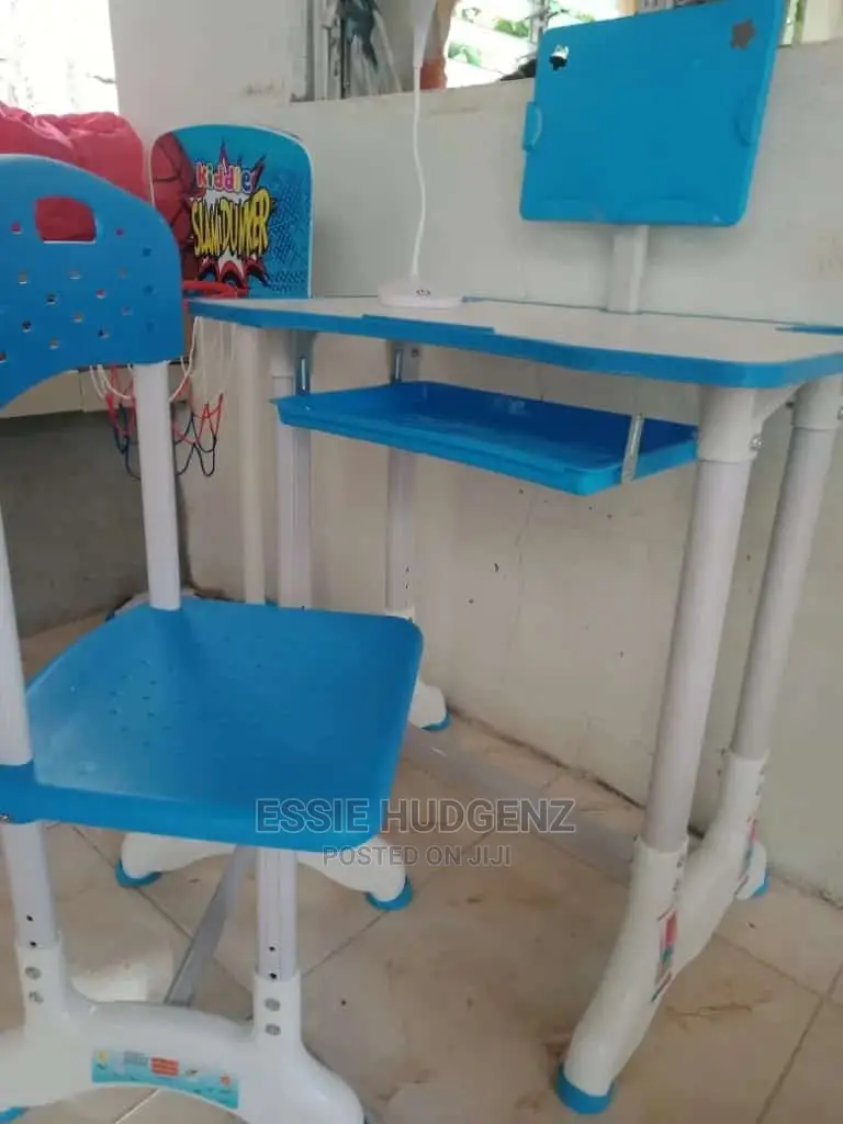 Kids Study Chair and Table