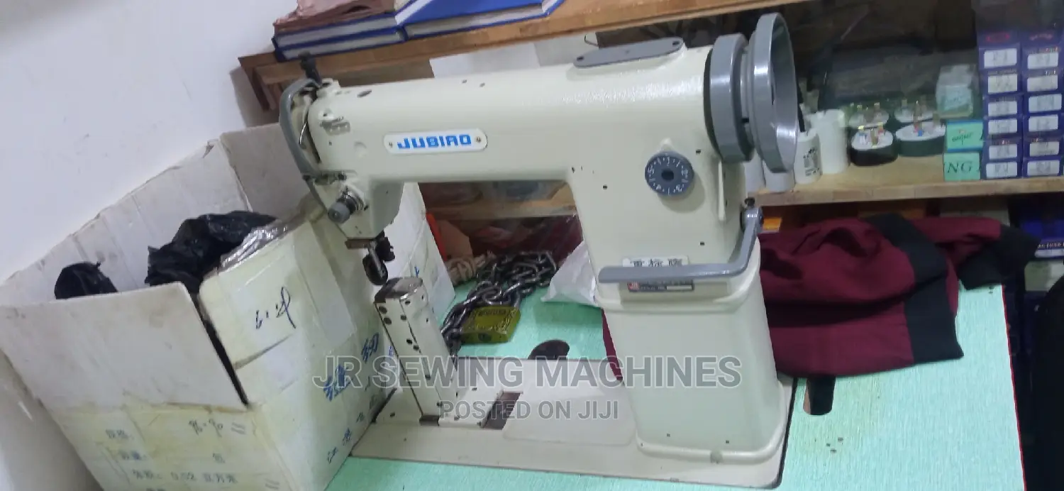 Post Bed Industrial Sewing Machine