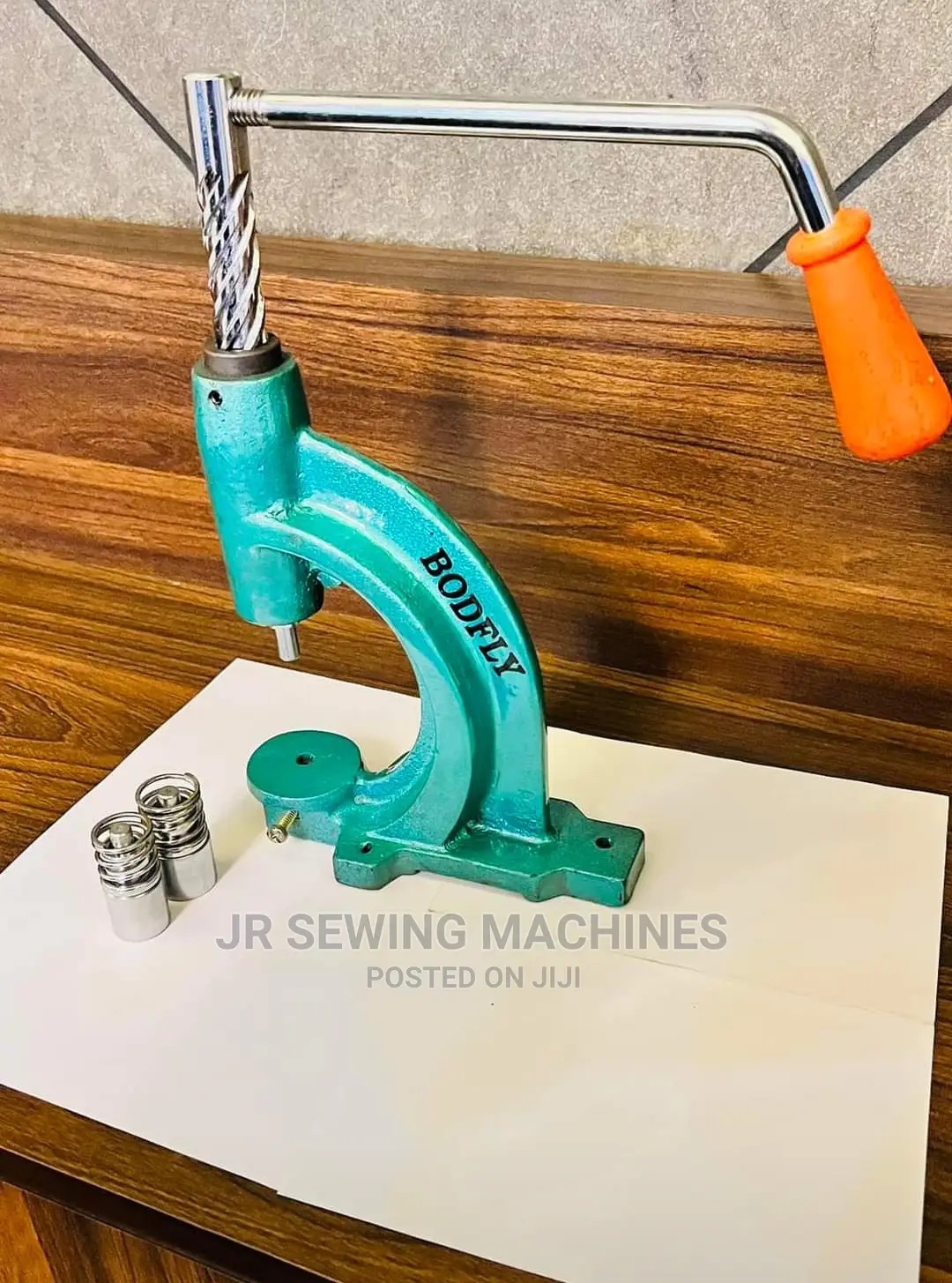 Button Presser Sewing Machine