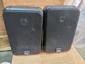 JBL Wall Mount Speake Potable Speak
