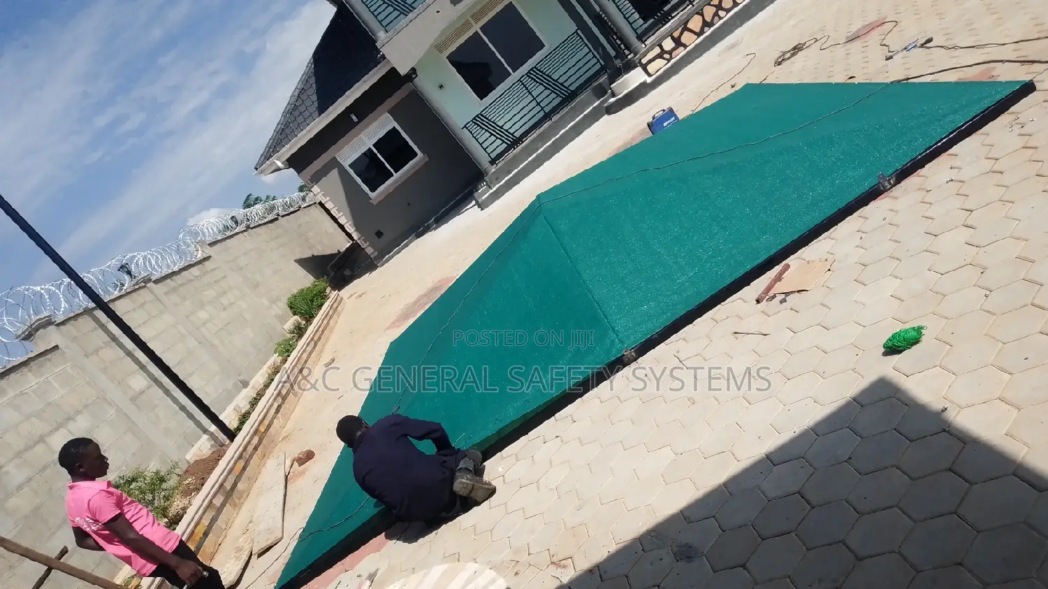 Car Shade Parking Robust Quality Resistant Weather Elements