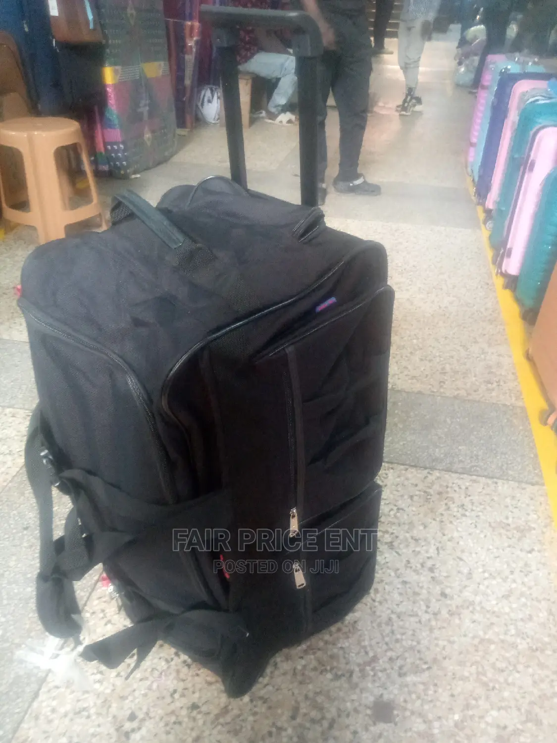 Original Trolley Traveling Safari Bag. Medium ( Black)