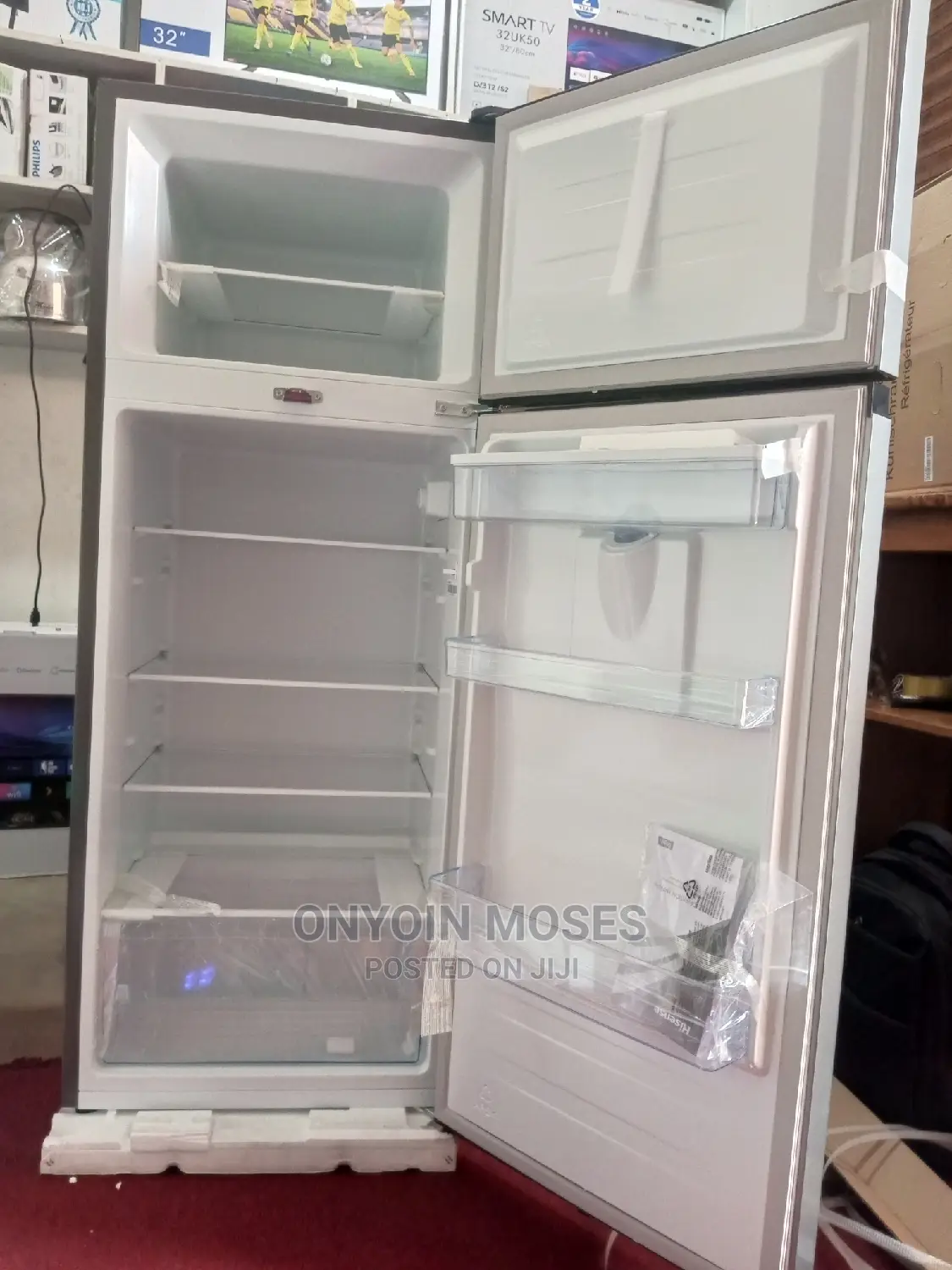 270l Brand New Hisense Fridge With Double Door