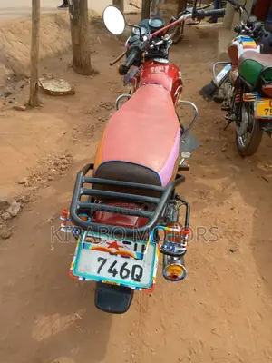 TVS 2022 Pink