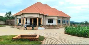 Furnished 6bdrm Mansion in Mpigi~Lungala Along for sale