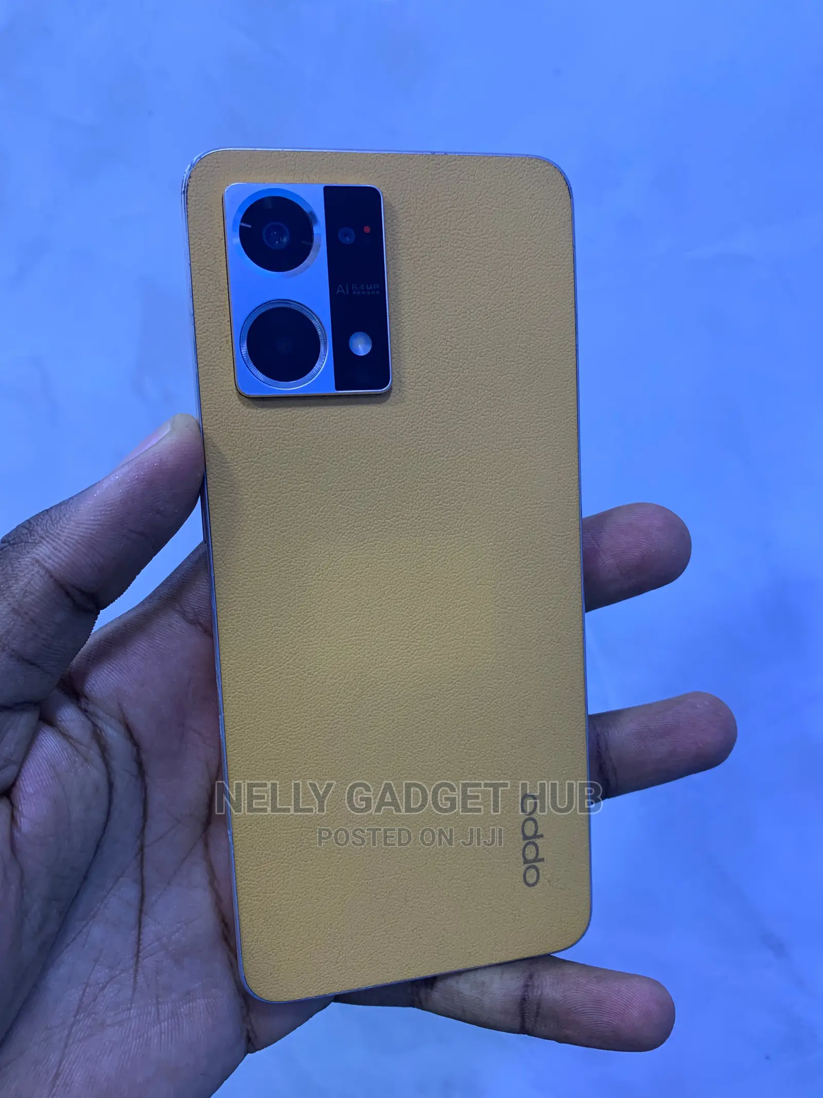 Oppo Reno7 256 GB Yellow