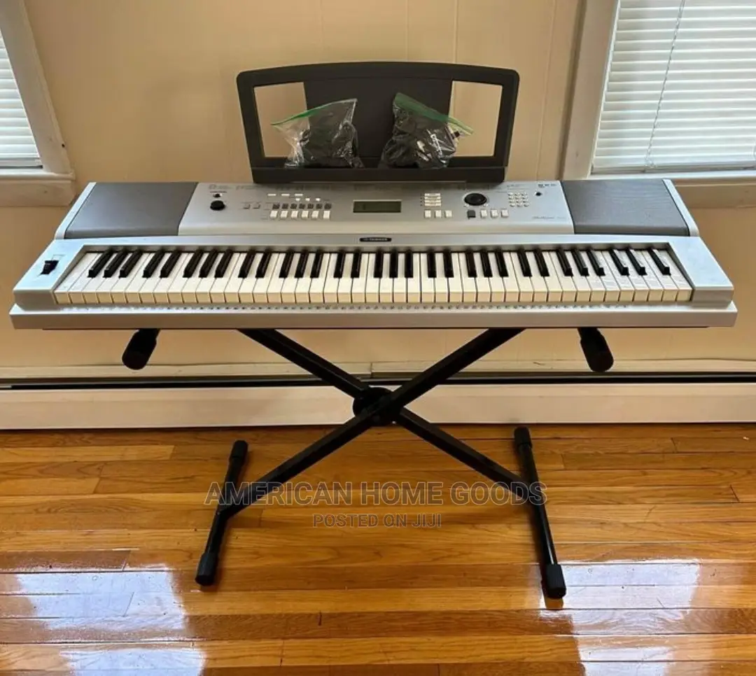 Yamaha Keyboard Grand Piano DGX220 With Pitch Bend and MIDI.