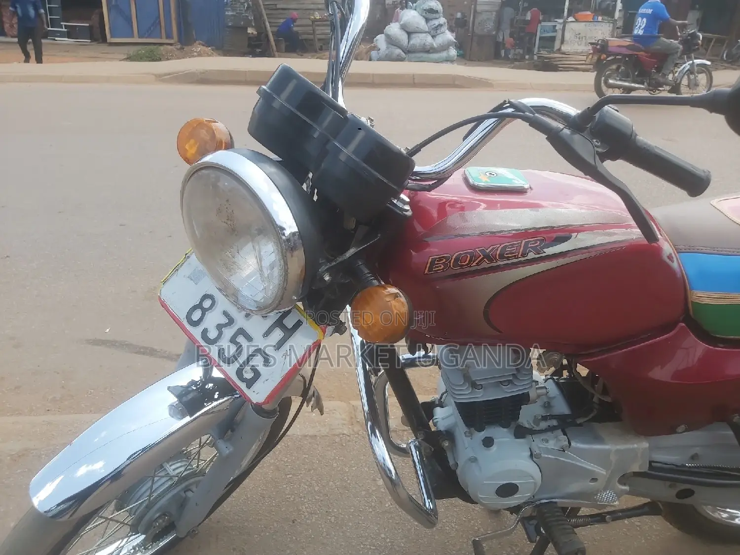 New Bajaj Boxer 100 2022 Red